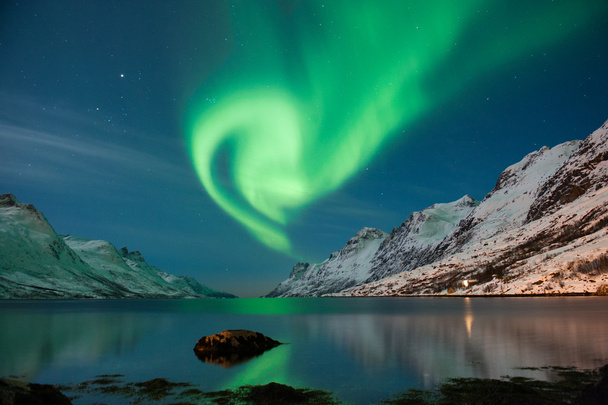 Les lumières polaires en Norvège
 - Photo, image