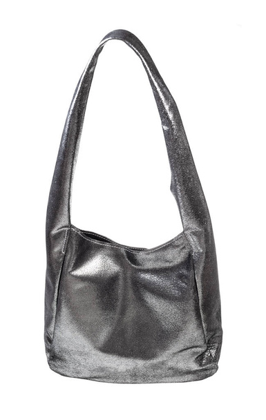 мягкая сумочка ручной работы из серебристой кожи на белом фоне
 - Фото, изображение