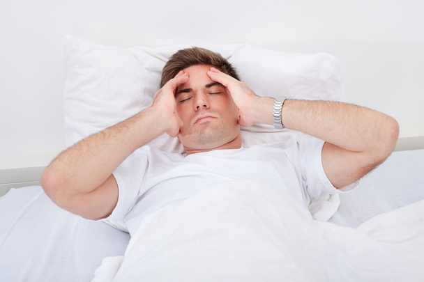 Man Suffering From Headache - Foto, immagini