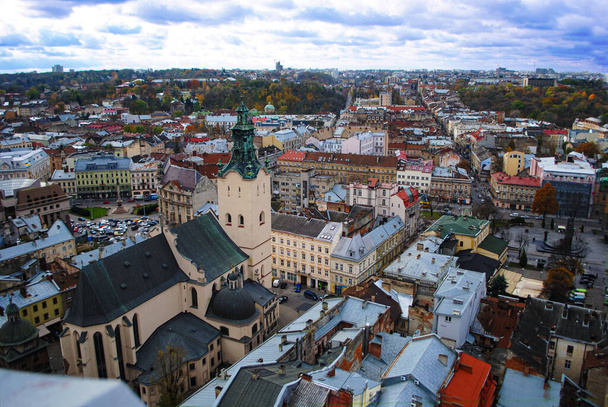 Belediye binasından şehir manzarası. Lviv, Ukrayna - Fotoğraf, Görsel