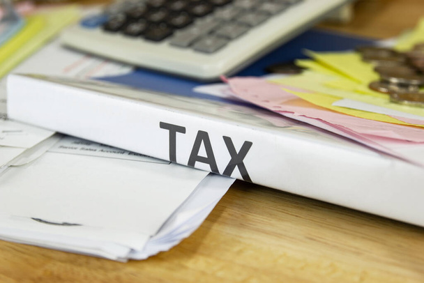 Složka Daňové dokumenty a koncepce papírových souborů Roční platba daně - Fotografie, Obrázek