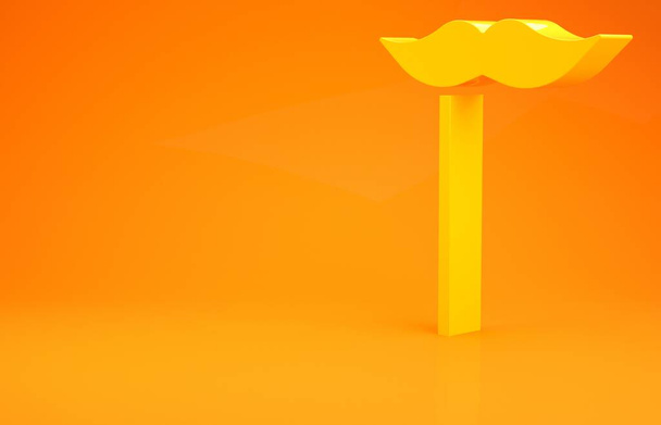 オレンジの背景に孤立したスティックアイコン上の黄色の紙の口ひげ。段ボールカーニバルマスクとのコンセプト。写真撮影用マスク。最小限の概念。3Dイラスト3Dレンダリング - 写真・画像