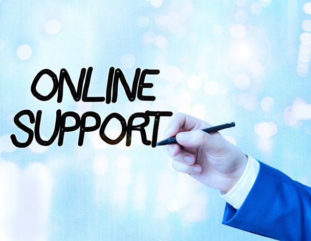 Word writing text Online Support. Geschäftskonzept für elektronische, meist webbasierte Version des Kundendienstes. - Foto, Bild