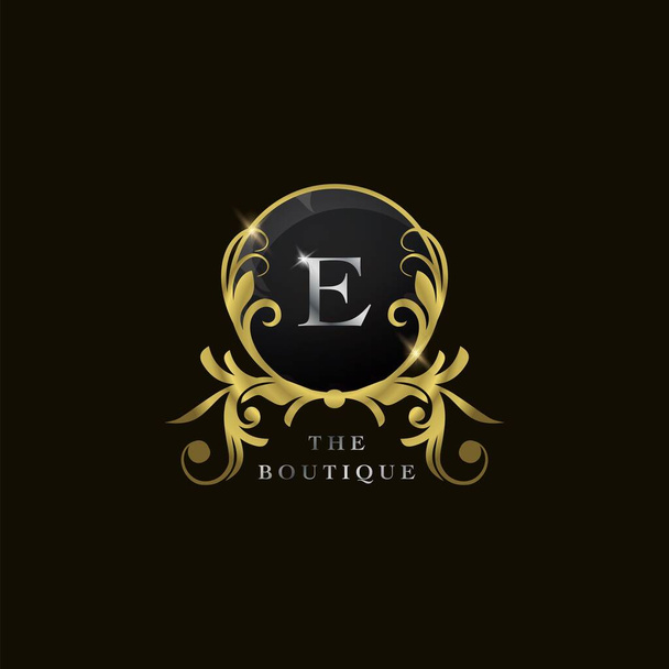 Eレターゴールデンサークルシールド高級ブティックロゴ、初期、高級ビジネス、ホテル、結婚式サービス、ブティック、装飾などのブランドのベクトルデザインコンセプト. - ベクター画像