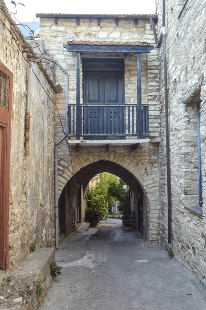 Old stone street in a Cypriot village. - Zdjęcie, obraz