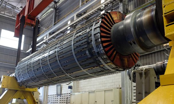 Motor de rotor en un taller
 - Foto, Imagen