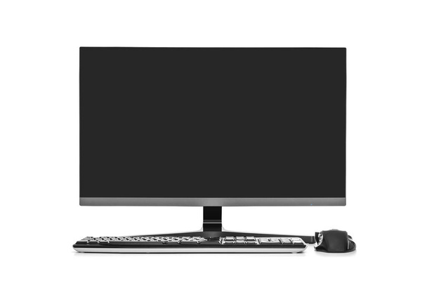 Desktop PC auf weißem Hintergrund - Foto, Bild