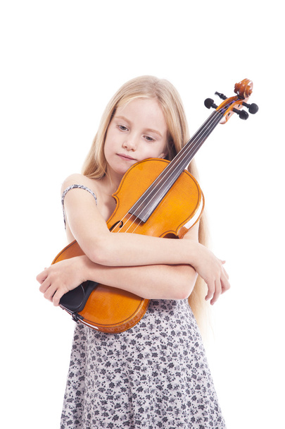 Nuori tyttö mekko syleilee viulu
 - Valokuva, kuva