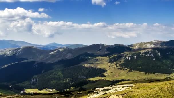 Romanya dağlar peyzaj zaman sukut - Video, Çekim