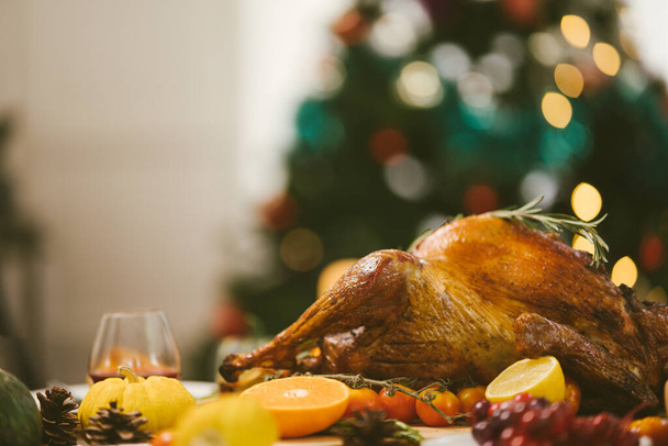 Roast Turkey in Thanksgiving Day. - Foto, Imagem
