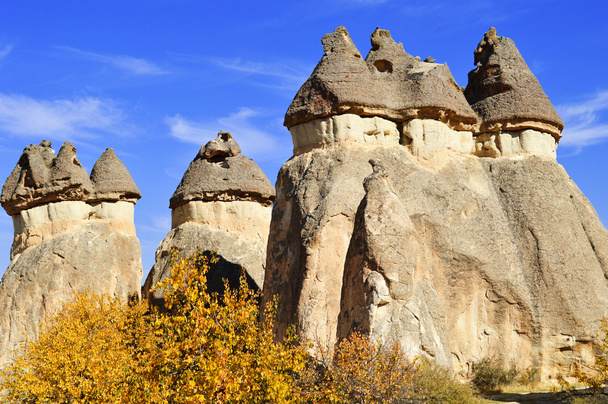 sziklák a közép-Anatólia, Törökország városában - Fotó, kép