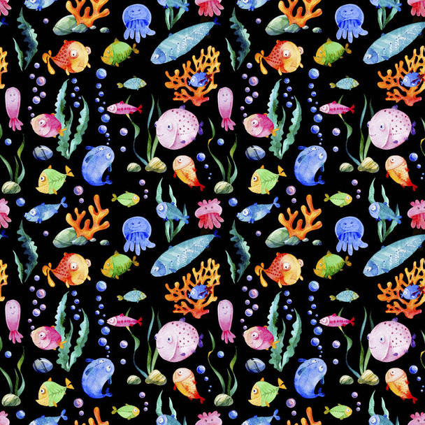 Seamless watercolor pattern. Cartoon fish, jellyfish and different marine plants.Oceanic life background. - Foto, Imagen