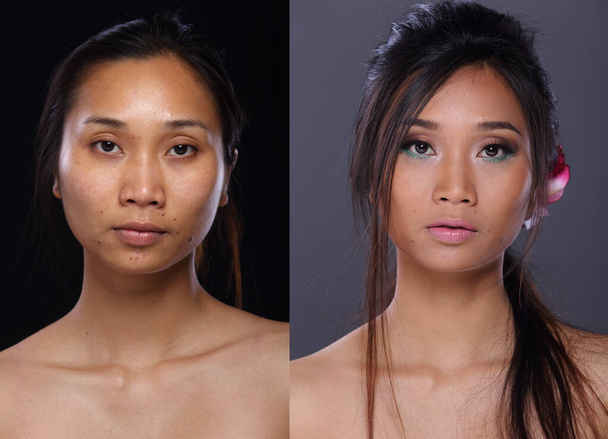 適用後のアジアの女性は、ヘアスタイルを構成します。手の触れようのない滑らかな肌の新鮮な顔。スタジオ照明黒灰色の背景 - 写真・画像