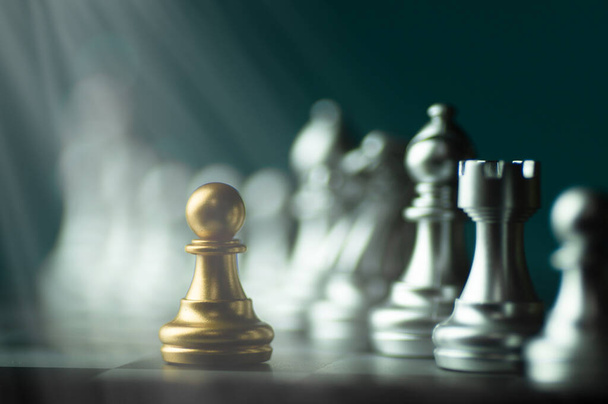 Compétition d'échecs, rabotage et concept de stratégie
  - Photo, image