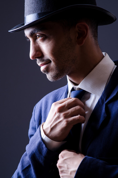 Businessman in old style hat - Φωτογραφία, εικόνα