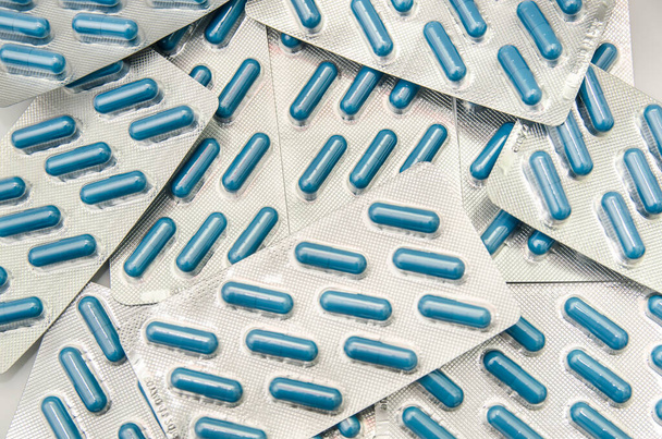 verpakkingen van medische pillen en tabletten - Foto, afbeelding