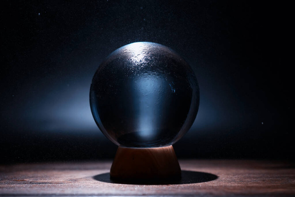 Crystal ball predict the fate. Guessing for the future. - Fotoğraf, Görsel