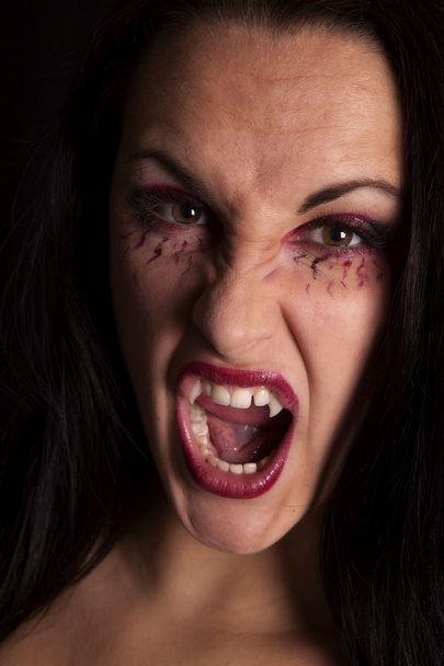 woman vampire facing close - Fotografie, Obrázek