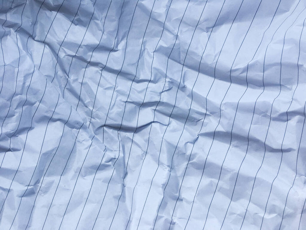 Beyaz çizgiler kağıdın arka planını buruşturmuş. Metin veya tasarım için boşluk - Fotoğraf, Görsel