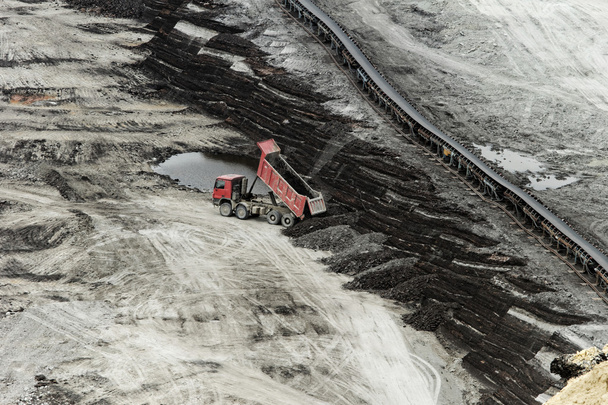Minería de carbón en un tajo abierto - Foto, imagen