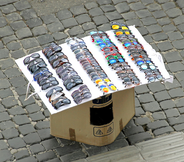 abusive sales of glasses stand along a road - Photo, Image