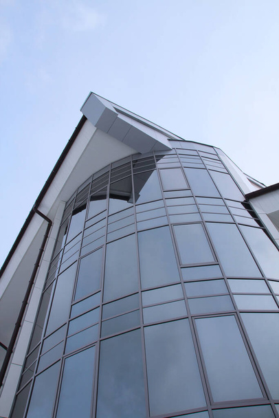 Modern architecture, glass wall in modern office building, vertical frame. - Foto, Imagem