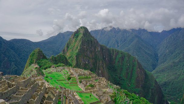 Panoramisch uitzicht op Machu Picchu, Peru - Foto, afbeelding