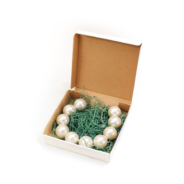 Giant pearl necklace in a gift box - Photo, Image