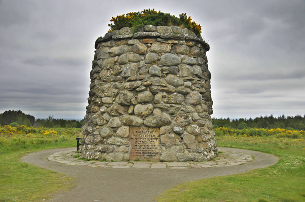 Culloden battle field memorial stone. The Battle of Culloden was the final confrontation of the 1745 Jacobite Rising.The conflict was the last pitched battle fought on British soil - Photo, Image