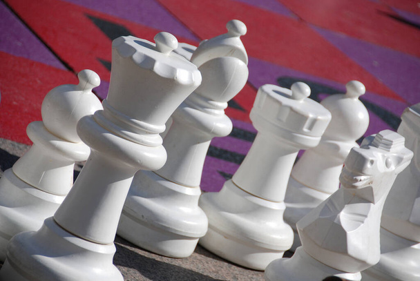 Partita a scacchi gigante nel parco pubblico, Montreal, Quebec, Canada  - Foto, immagini