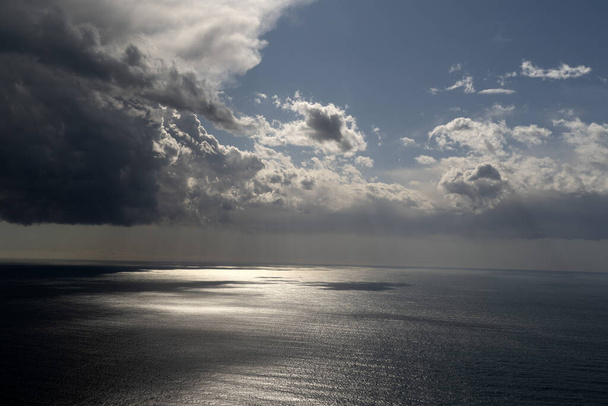 Deniz fırtınası ve açık hava manzarası uçaktan panorama - Fotoğraf, Görsel