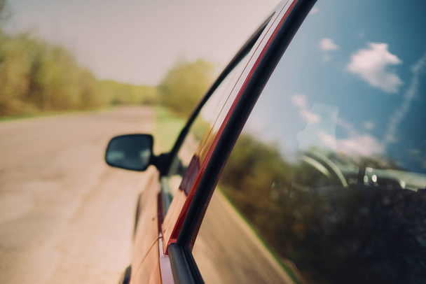 車の窓自然夏晴れ - 写真・画像