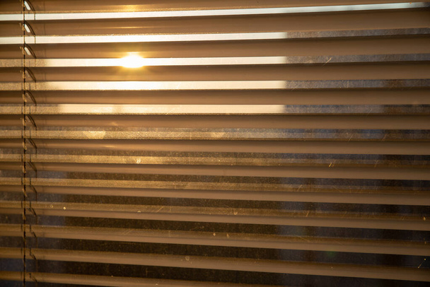 jalousie ablakok bezárása másolás tér - Fotó, kép