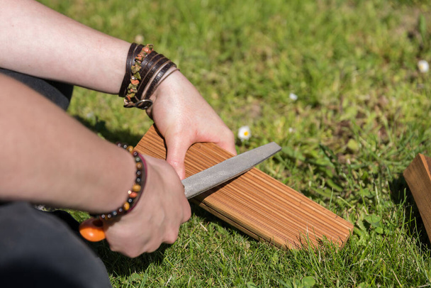 Machining wood with a rasp - woodworking manually - Фото, изображение