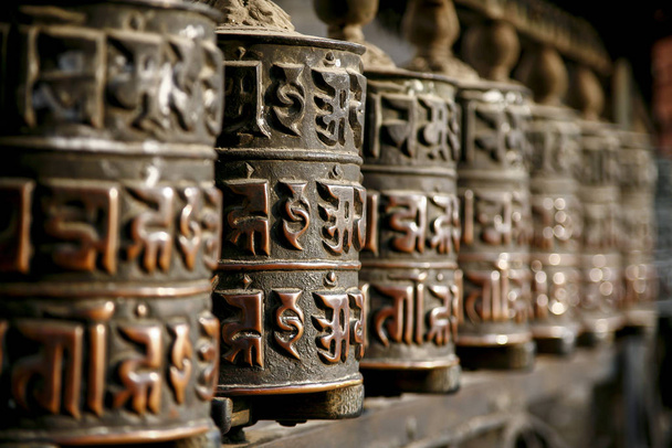 modlitební kolo v Nepálském chrámu opic - Fotografie, Obrázek