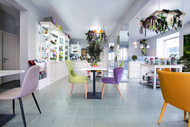 Flower conceptual interior cafe. Beautiful Eco style - Photo, Image