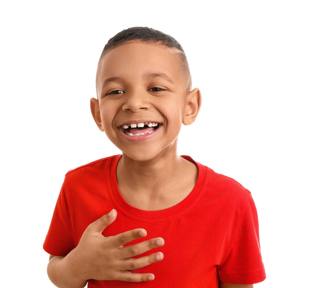 Menino afro-americano feliz no fundo branco
 - Foto, Imagem