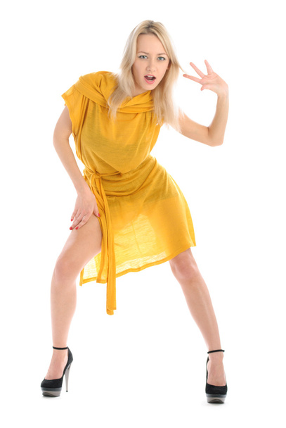 Beautiful young woman in yellow dress - Fotoğraf, Görsel