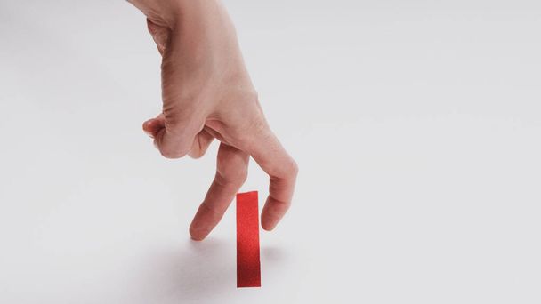 dedos en rojo concepto de línea de partida
 - Foto, Imagen