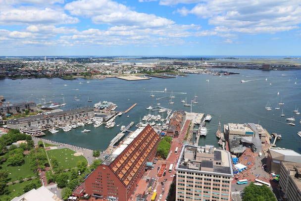 Boston city. Urban aerial view with Long Wharf and East Boston. - 写真・画像