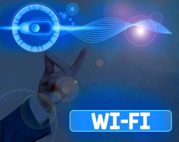 Woordschrijvende tekst Wi Fi. Bedrijfsconcept voor radiotechnologieën die vaak worden gebruikt voor draadloze lokale netwerken. - Foto, afbeelding