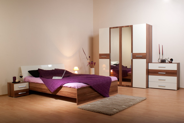 Dormitorio interior
 - Foto, Imagen