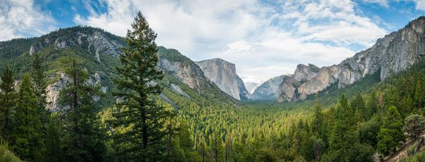 Yosemitenpanorama - Foto, Bild