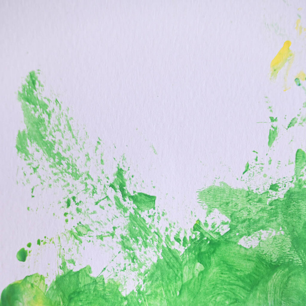 abstract image green and yellow watercolor paint on white paper background - Fotografie, Obrázek