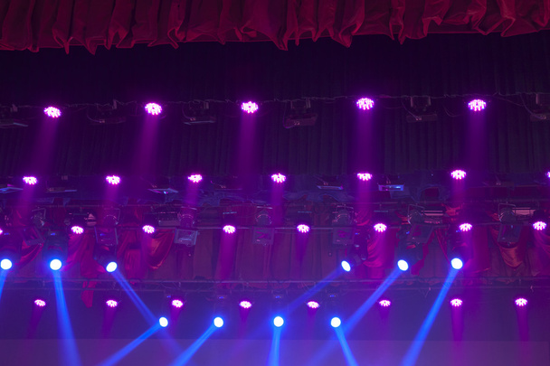 luzes de palco colorido
 - Foto, Imagem