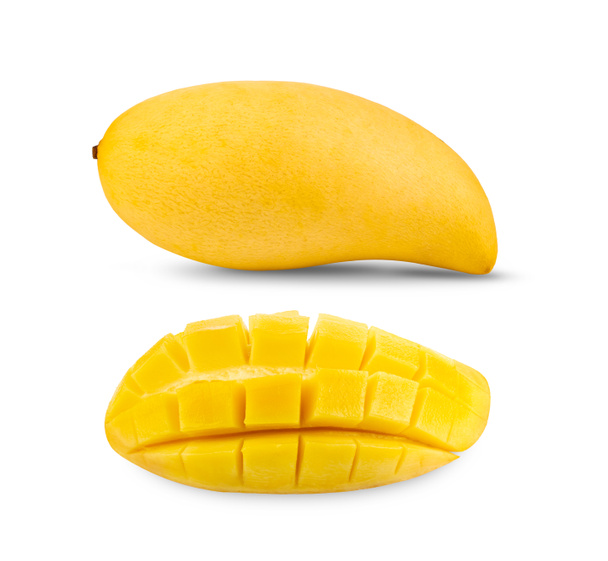 Rebanada de mango cortada a cubos primer plano aislado sobre fondo blanco
 - Foto, Imagen