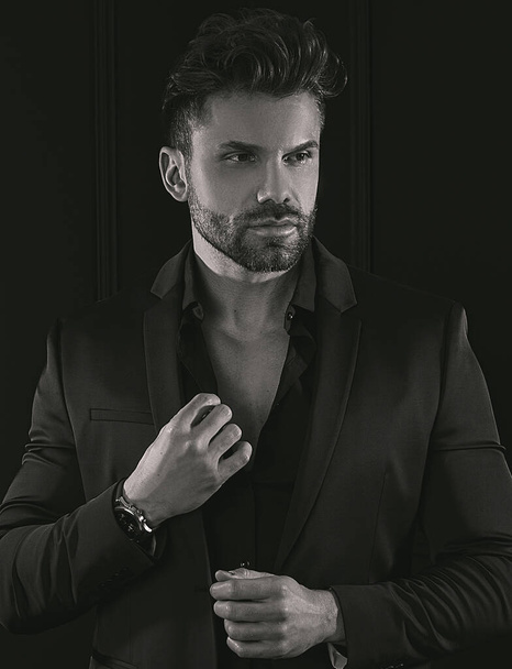 Portrait of handsome man in elegant suit posing. Men's beauty, fashion. - Фото, изображение