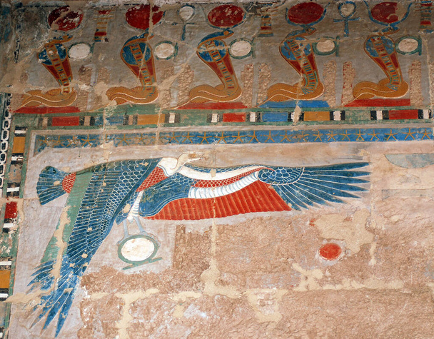 El Templo Mortuorio de Hatshepesut, también conocido como el Djeser-Djeseru, es un templo mortuorio del Antiguo Egipto ubicado en el Alto Egipto.. - Foto, Imagen