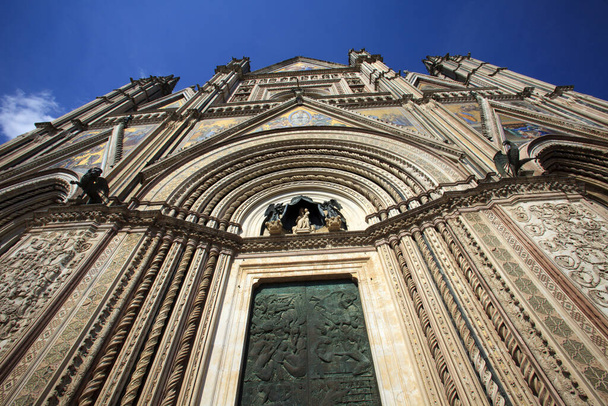 Orvieto (TR), Italy - May 10, 2016: The Orvieto cathedral, Terni, Umbria, Italy - 写真・画像