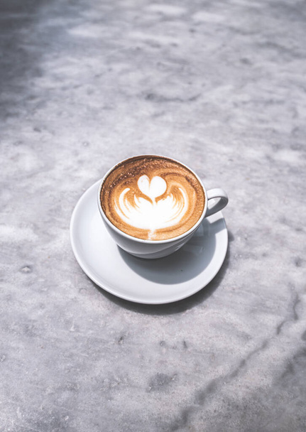 κούπα καφέ σε φόντο mable (καφές, κορυφή) - Φωτογραφία, εικόνα